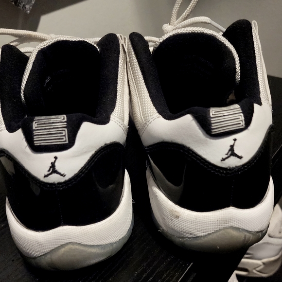 ❌️SOLD❌️ AIR JORDAN 11 - RETRO LOW CONCORD (AUTHENTIC) - Picture 4 of 6